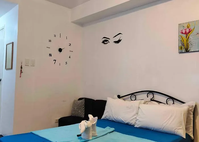 Apartment 9th Floor Pool View Unit Tower A With Modern Amenities *